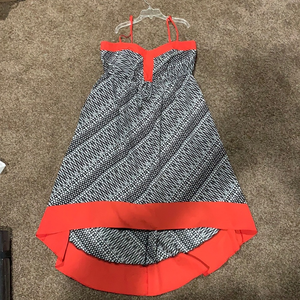 Maurices large high low dress black white brown red orange EUC